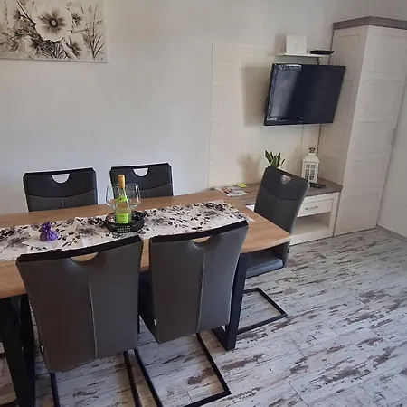 Belisima Delux - One Bedroom With Sea View Apartament