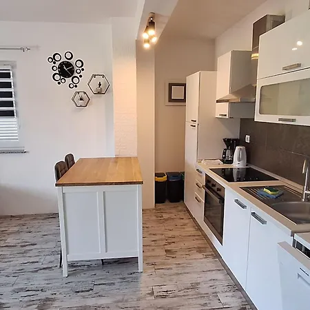 Belisima Delux - One Bedroom With Sea View Rab Town