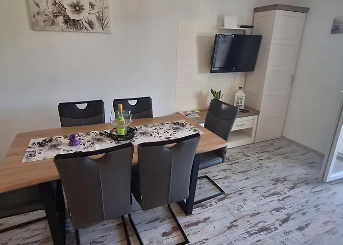Belisima Delux - One Bedroom With Sea View Apartman