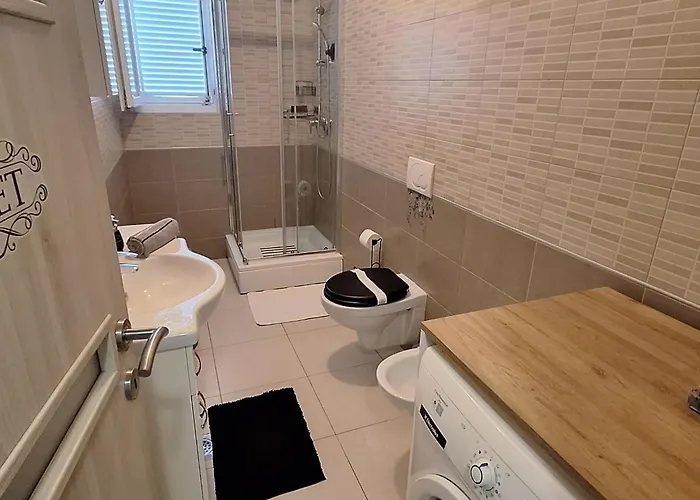 Belisima Delux - One Bedroom With Sea View *